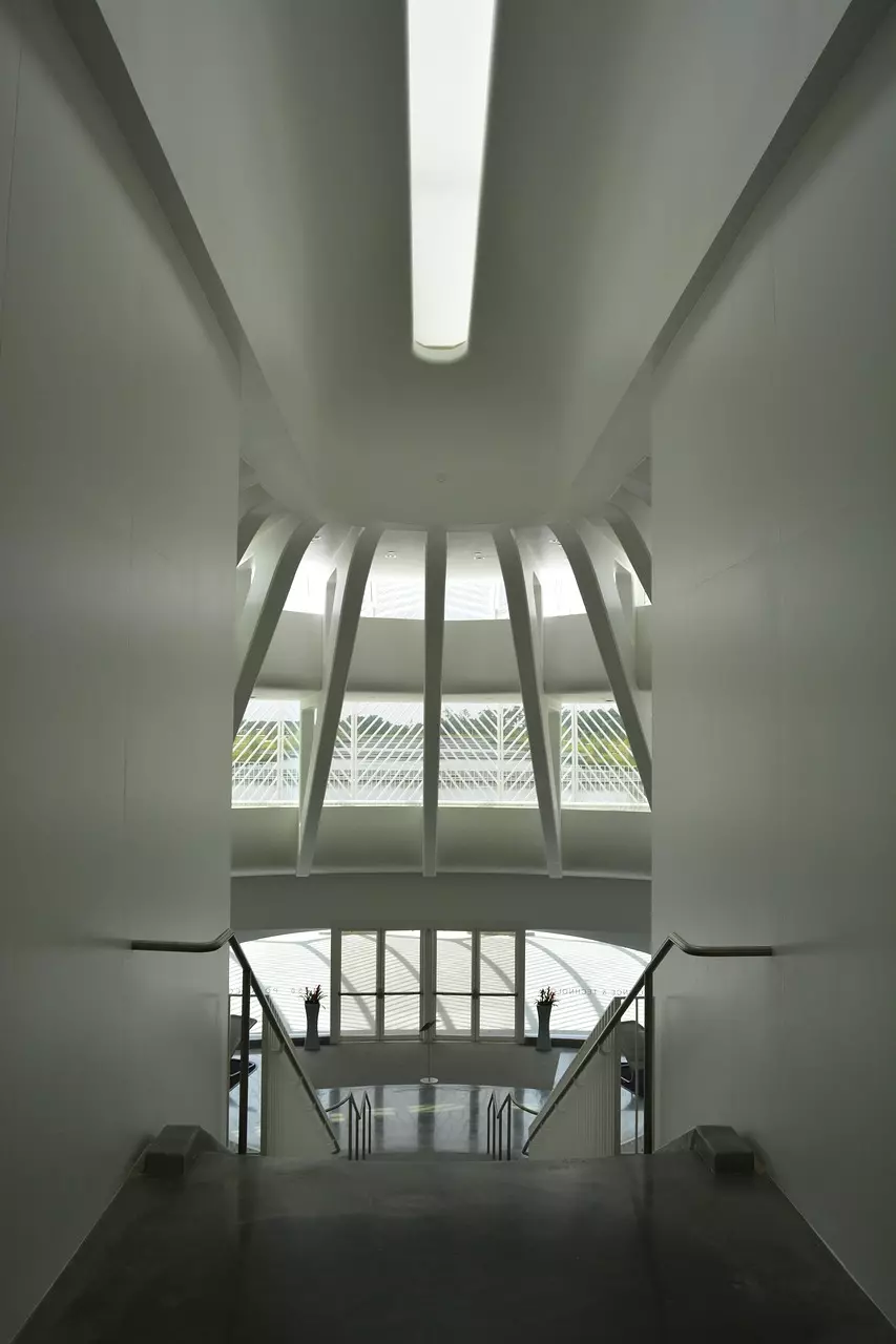 a ginard architecture 5084079 1280.jpg