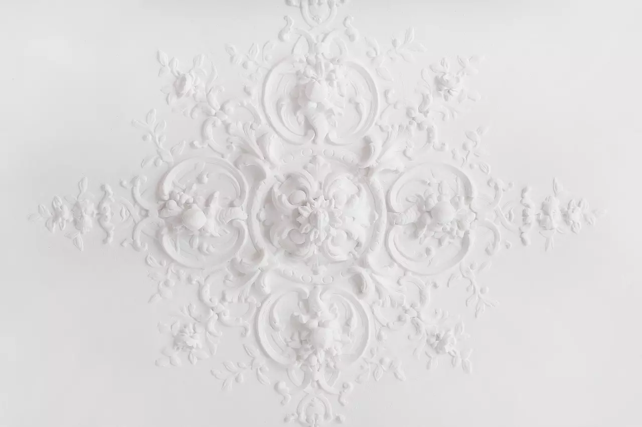 ceiling 3304360 1280.jpg