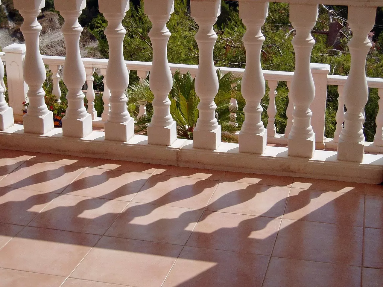 inkflo balustrade 262981 1280.jpg