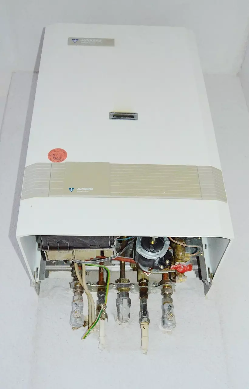 reverent heating 677735 1280.jpg