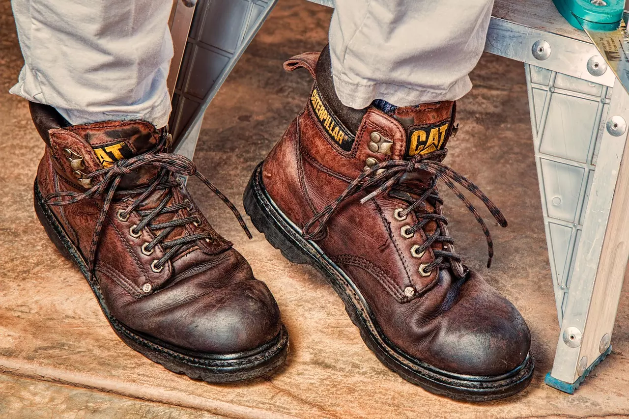 work boots 889816 1280.jpg